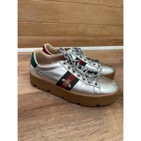 EUC Authentic Gucci Fashion Sneakers - Picture 2 of 10